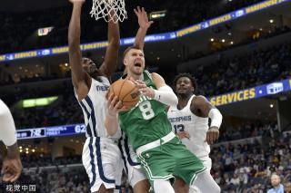 与阿诺德在 与阿诺德在